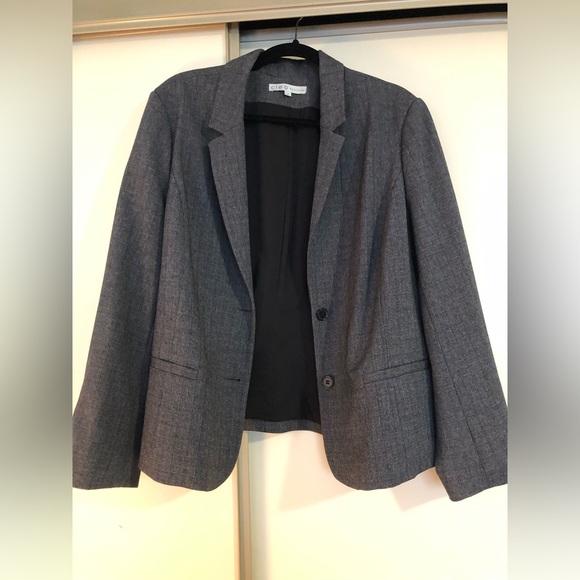 CLEO | Charcoal Colour Blazer (16 PETITE) - Picture 2 of 15